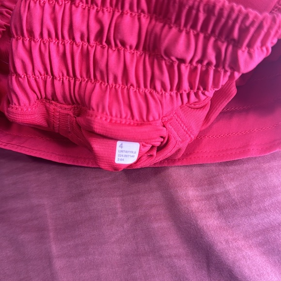 Lululemon Hotty Hots Size 4 - Picture 4 of 4